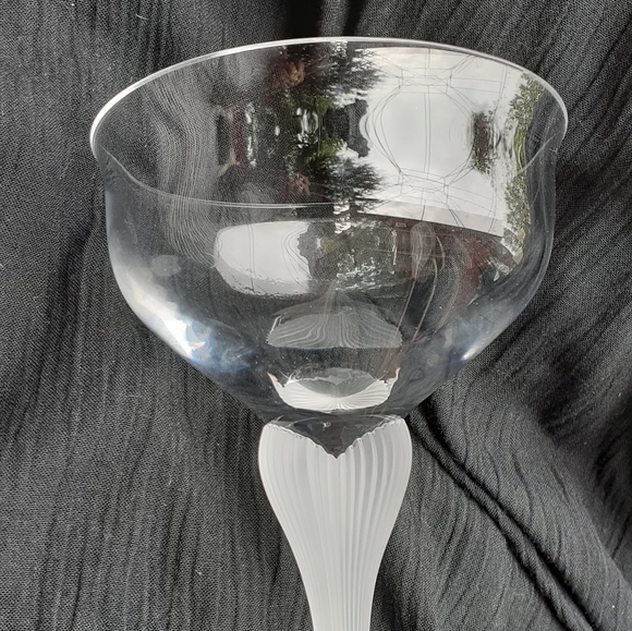 Misaka Sea Mist Champagne glasses-2 for 1 price - Picture 5 of 6